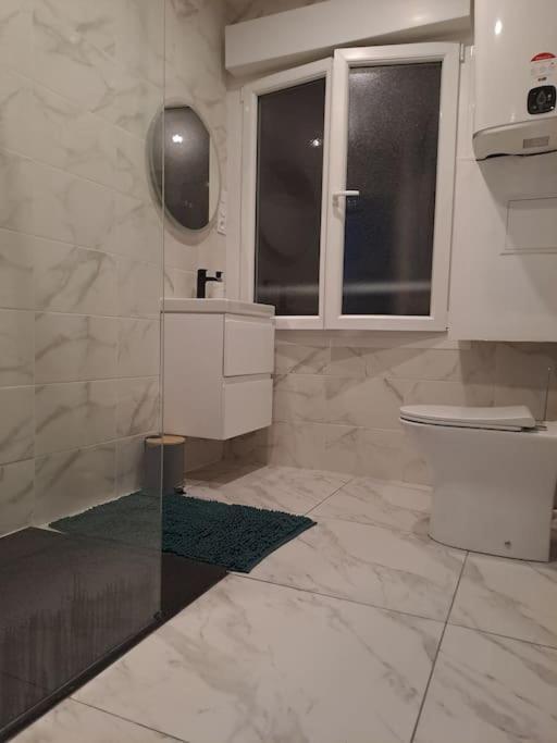 Apartamento T2 Tom Krist. / Circuit 24H / Oasis /Antares Le Mans Exterior foto