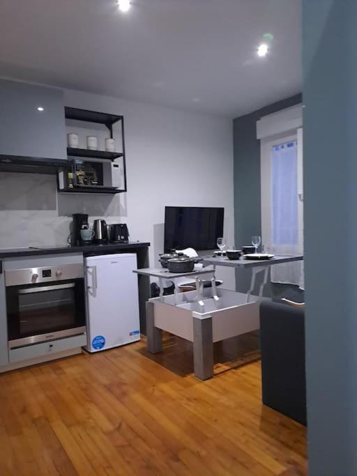 Apartamento T2 Tom Krist. / Circuit 24H / Oasis /Antares Le Mans Exterior foto